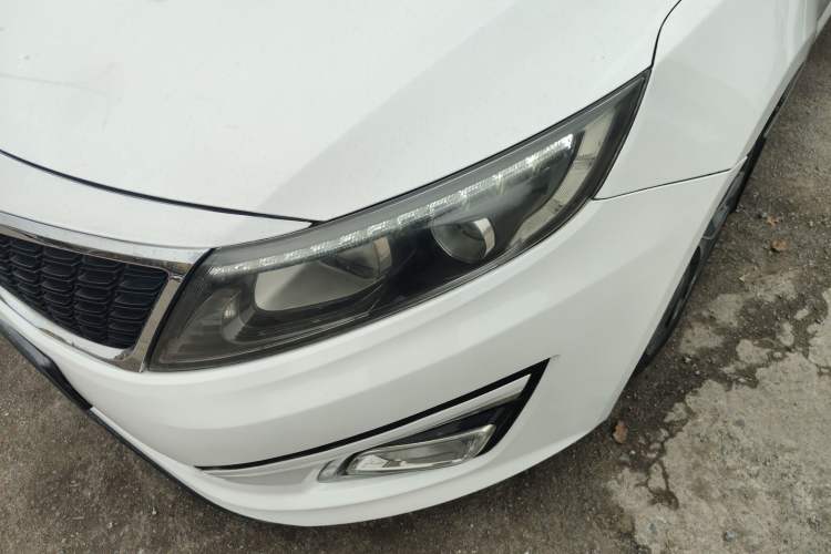 Used Kia K5 2014 2.0L Automatic LUXURY Left Front Headlight