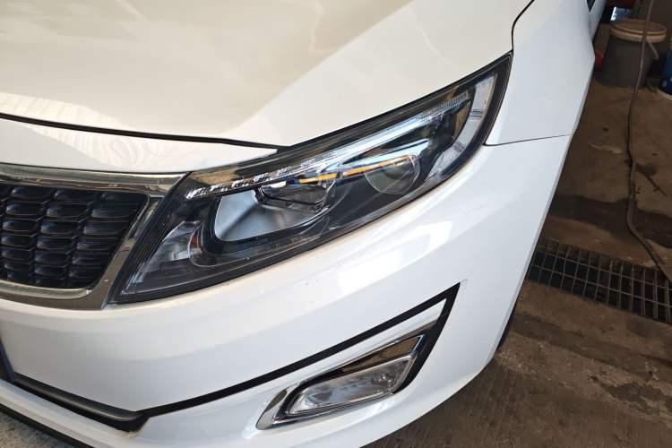 Used Kia K5 2014 2.0L Automatic LUXURY Left Front Headlight