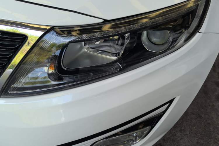 Used Kia K5 2014 2.0L Automatic LUXURY Left Front Headlight