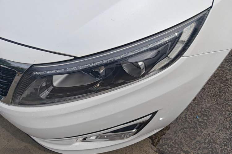 Used Kia K5 2014 2.0L Automatic LUXURY Left Front Headlight