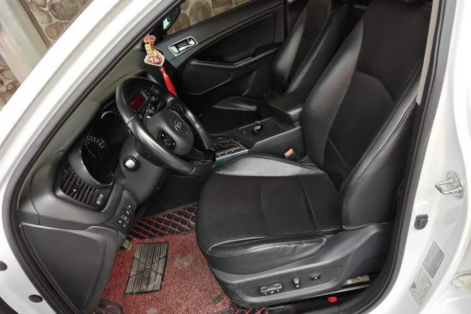 Used Kia K5 2014 2.0L Automatic LUXURY Left Front Seat