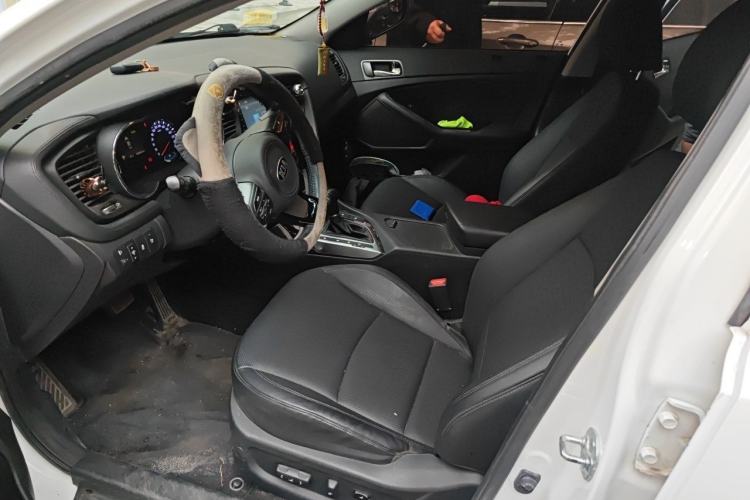 Used Kia K5 2014 2.0L Automatic LUXURY Left Front Seat