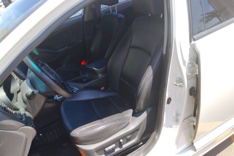 Used Kia K5 2014 2.0L Automatic LUXURY Left Front Seat