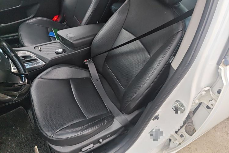 Used Kia K5 2014 2.0L Automatic LUXURY Left Front Seat