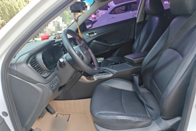Used Kia K5 2014 2.0L Automatic LUXURY Left Front Seat
