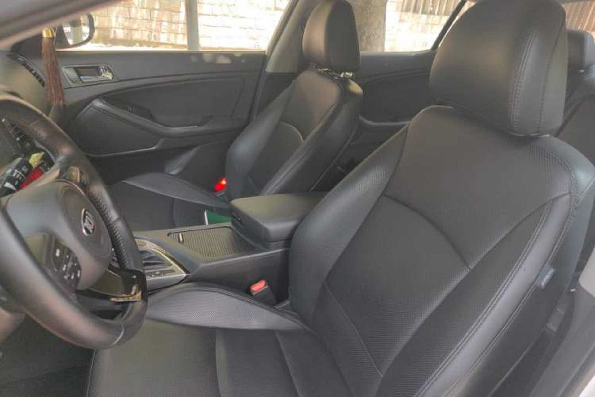 Used Kia K5 2014 2.0L Automatic LUXURY Left Front Seat