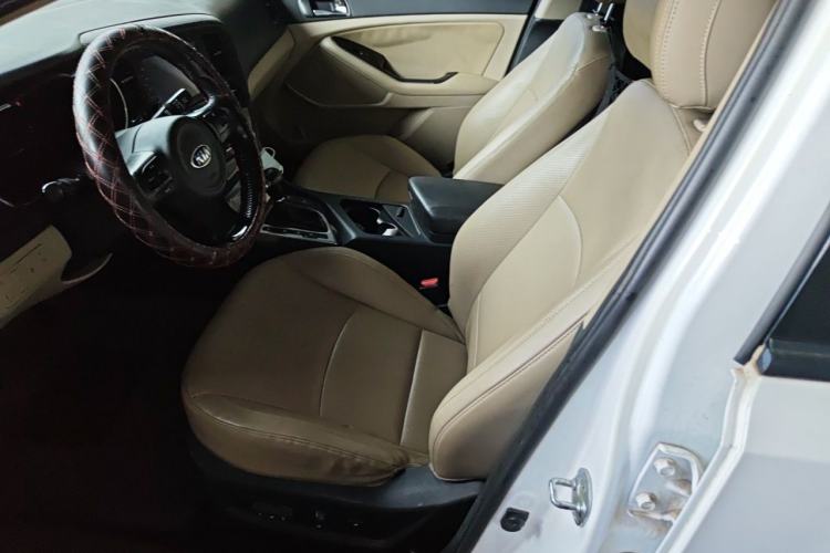 Used Kia K5 2014 2.0L Automatic LUXURY Left Front Seat