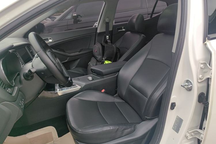Used Kia K5 2014 2.0L Automatic LUXURY Left Front Seat