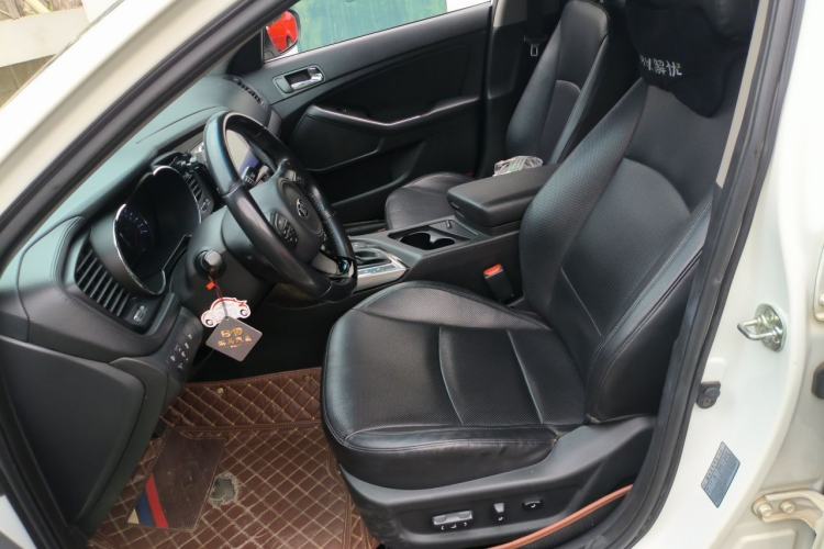Used Kia K5 2014 2.0L Automatic LUXURY Left Front Seat
