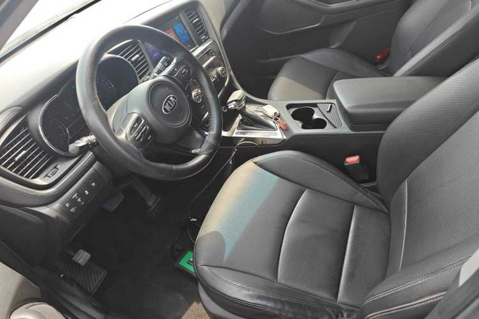 Used Kia K5 2014 2.0L Automatic LUXURY Left Front Seat