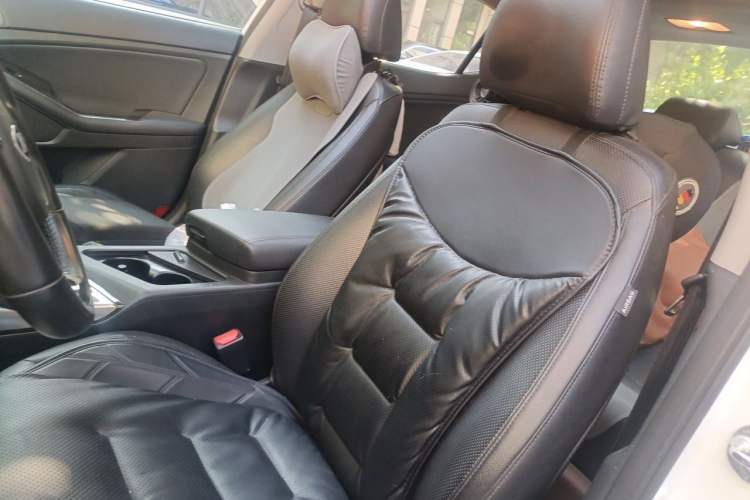 Used Kia K5 2014 2.0L Automatic LUXURY Left Front Seat