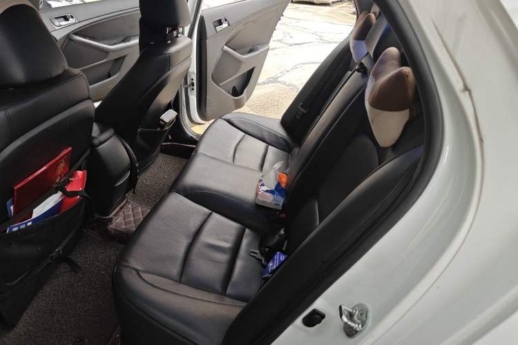 Used Kia K5 2014 2.0L Automatic LUXURY Left Rear Seat