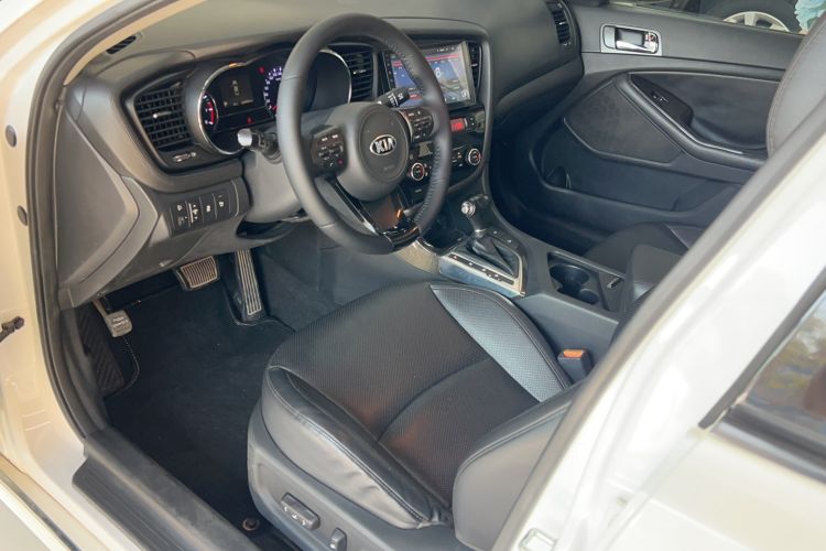 Used Kia K5 2014 2.0L Automatic LUXURY Left Rear Seat