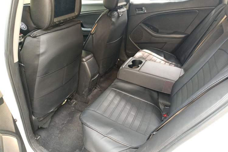 Used Kia K5 2014 2.0L Automatic LUXURY Left Rear Seat