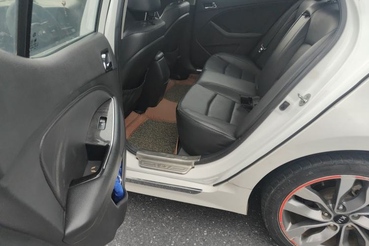 Used Kia K5 2014 2.0L Automatic LUXURY Left Rear Seat