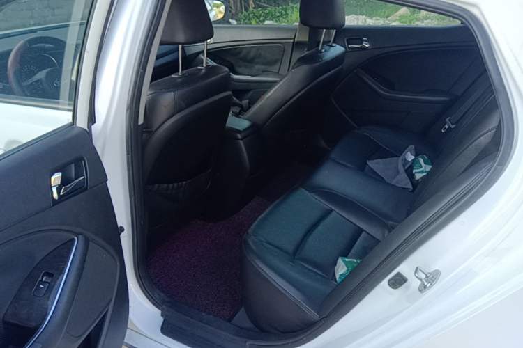 Used Kia K5 2014 2.0L Automatic LUXURY Left Rear Seat