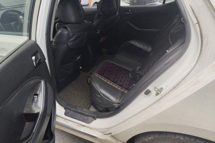 Used Kia K5 2014 2.0L Automatic LUXURY Left Rear Seat