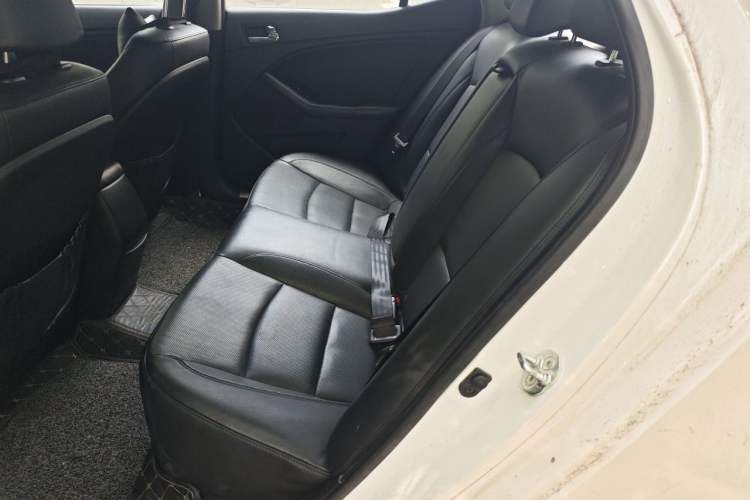 Used Kia K5 2014 2.0L Automatic LUXURY Left Rear Seat