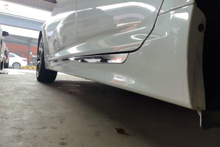 Used Kia K5 2014 2.0L Automatic LUXURY Left Side Sill
