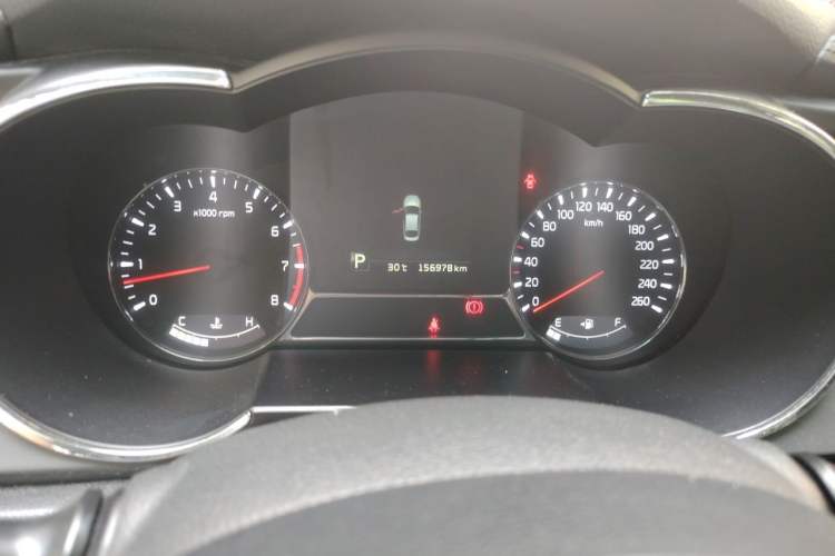 Used Kia K5 2014 2.0L Automatic LUXURY Odometer Close Up