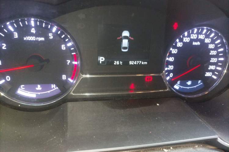 Used Kia K5 2014 2.0L Automatic LUXURY Odometer Close Up