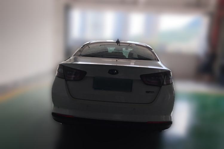 Used Kia K5 2014 2.0L Hybrid Luxury Edition Rear