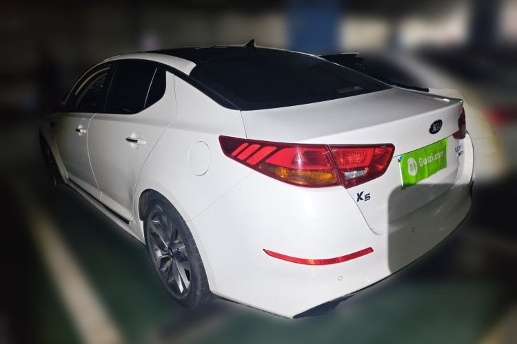 Used Kia K5 2014 2.0L Automatic LUXURY Rear Left 45 Deg