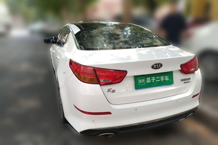 Used Kia K5 2014 2.0L Automatic LUXURY Rear Left 45 Deg