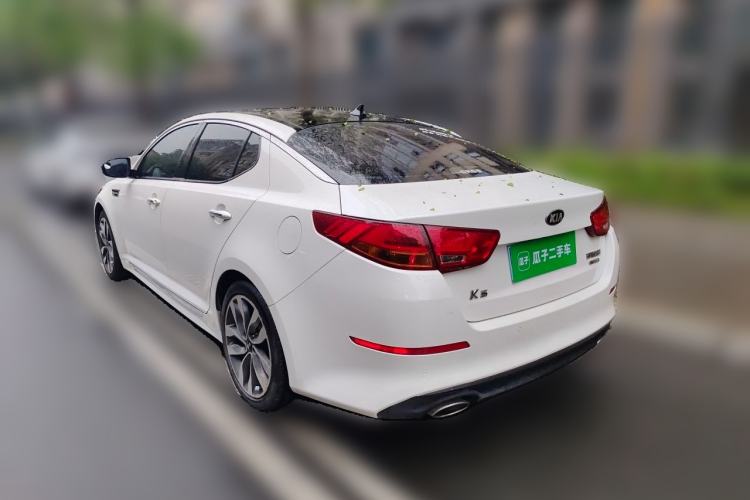Used Kia K5 2014 2.0L Automatic LUXURY Rear Left 45 Deg