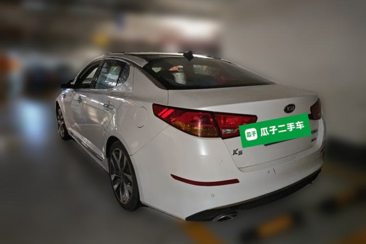 Used Kia K5 2014 2.0L Automatic LUXURY Rear Left 45 Deg