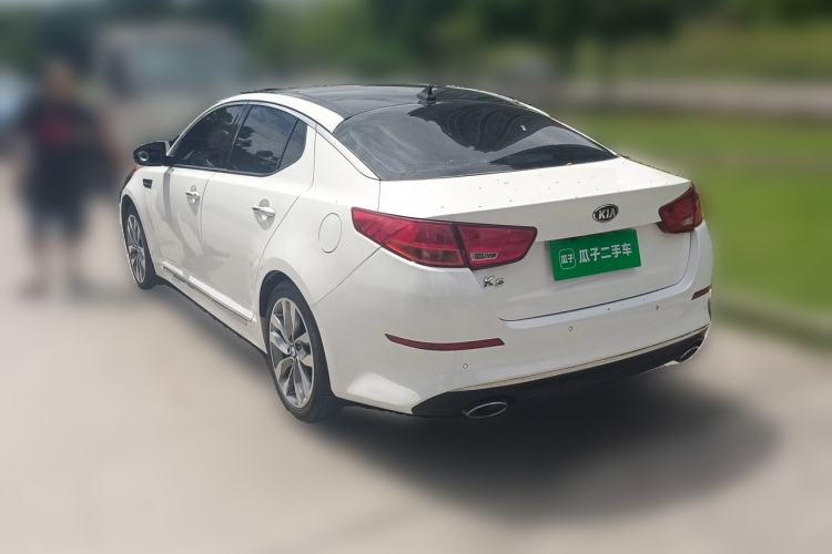Used Kia K5 2014 2.0L Automatic LUXURY Rear Left 45 Deg