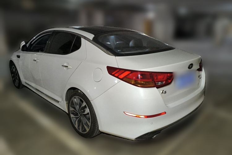 Used Kia K5 2014 2.0L Automatic LUXURY Rear Left 45 Deg