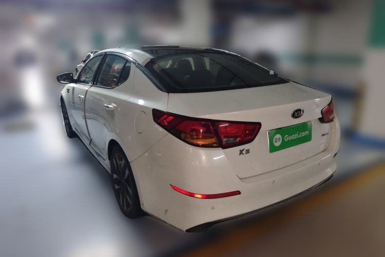 Used Kia K5 2014 2.0L Automatic LUXURY Rear Left 45 Deg