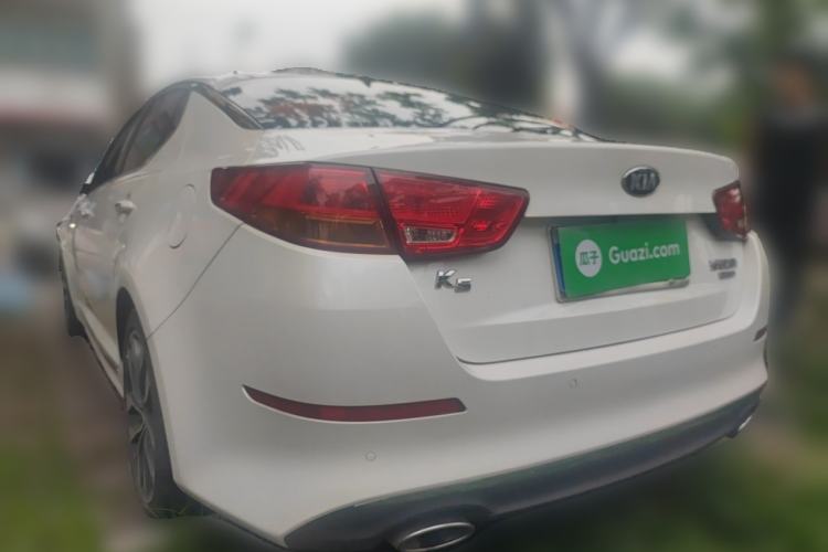 Used Kia K5 2014 2.0L Automatic LUXURY Rear Left 45 Deg