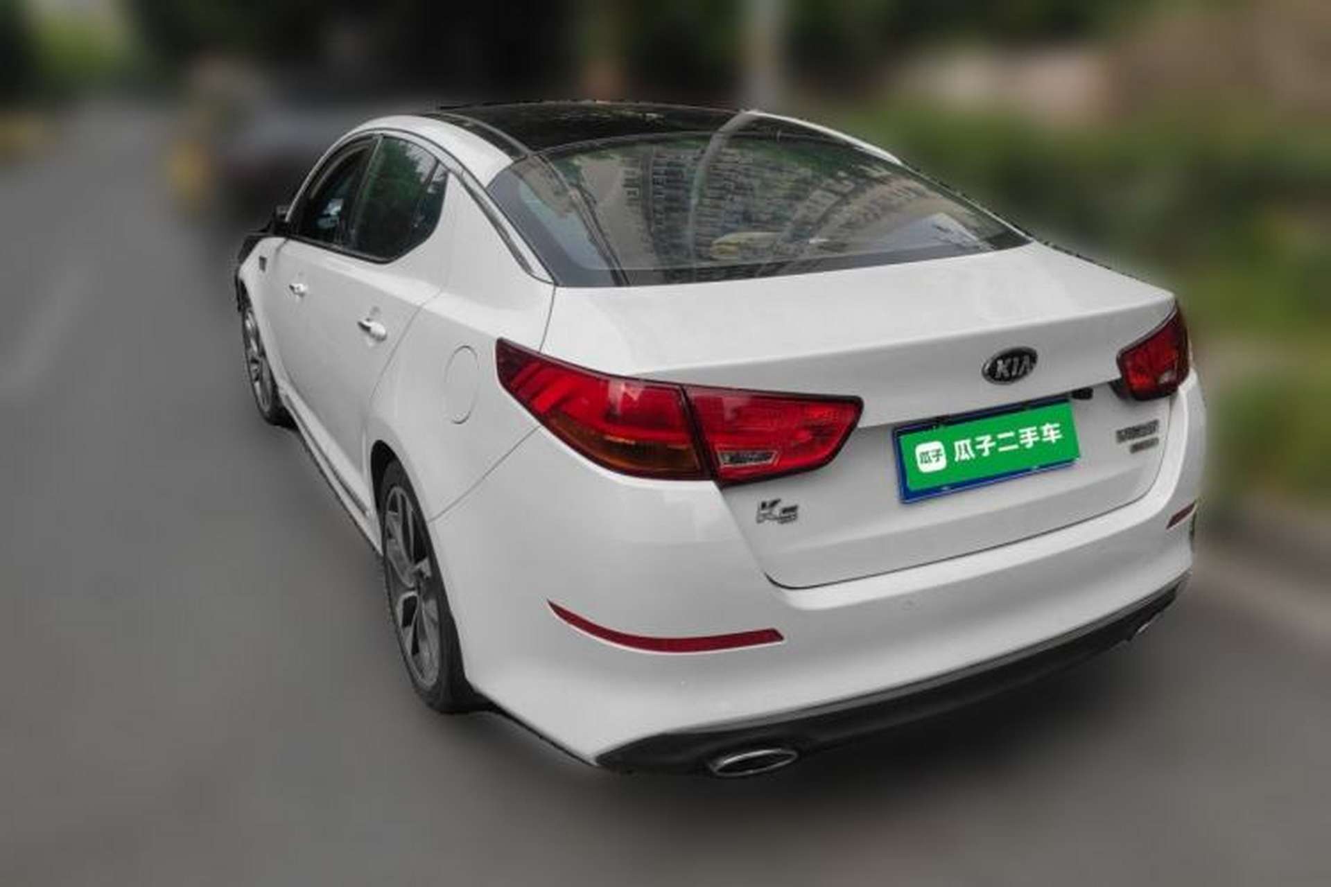 Used Kia K5 2014 2.0L Automatic LUXURY Rear Left 45 Deg