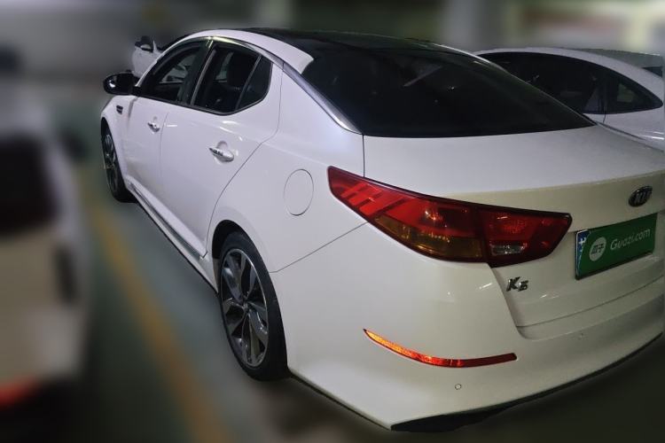 Used Kia K5 2014 2.0L Automatic LUXURY Rear Left 45 Deg