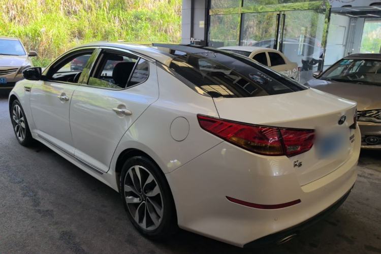 Used Kia K5 2014 2.0L Automatic LUXURY Rear Left 45 Deg