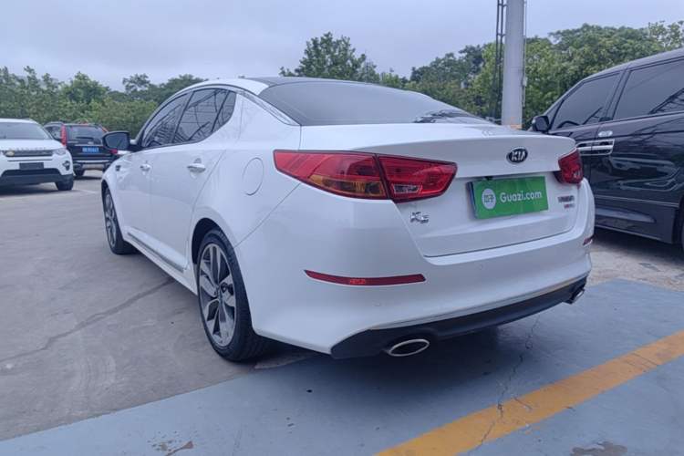 Used Kia K5 2014 2.0L Automatic LUXURY Rear Left 45 Deg