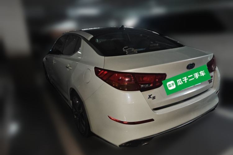 Used Kia K5 2014 2.0L Automatic LUXURY Rear Left 45 Deg