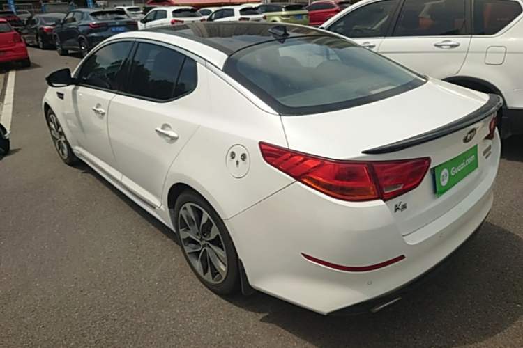 Used Kia K5 2014 2.0L Automatic LUXURY Rear Left 45 Deg
