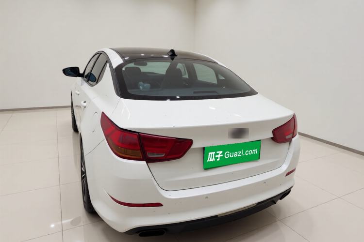 Used Kia K5 2014 2.0L Manual GL Rear