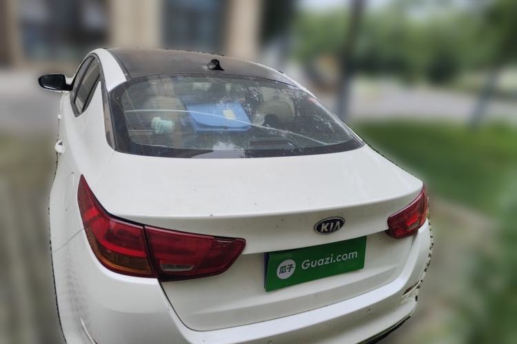 Used Kia K5 2014 2.0L Manual GL Rear