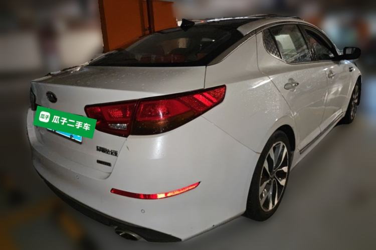 Used Kia K5 2014 2.0L Automatic LUXURY Rear Right 45 Deg