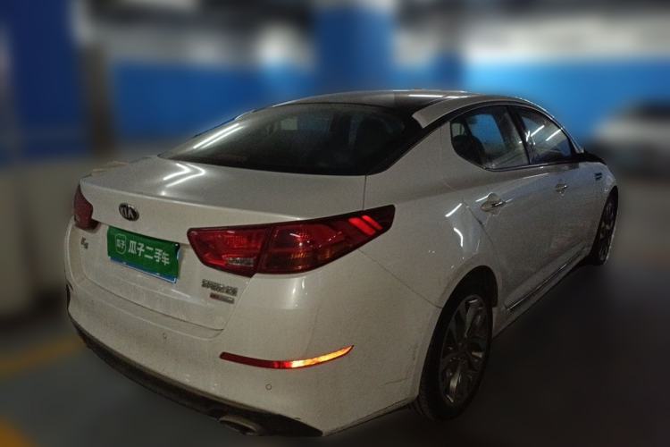 Used Kia K5 2014 2.0L Automatic LUXURY Rear Right 45 Deg