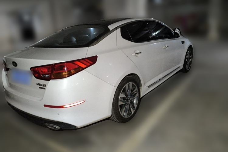 Used Kia K5 2014 2.0L Automatic LUXURY Rear Right 45 Deg