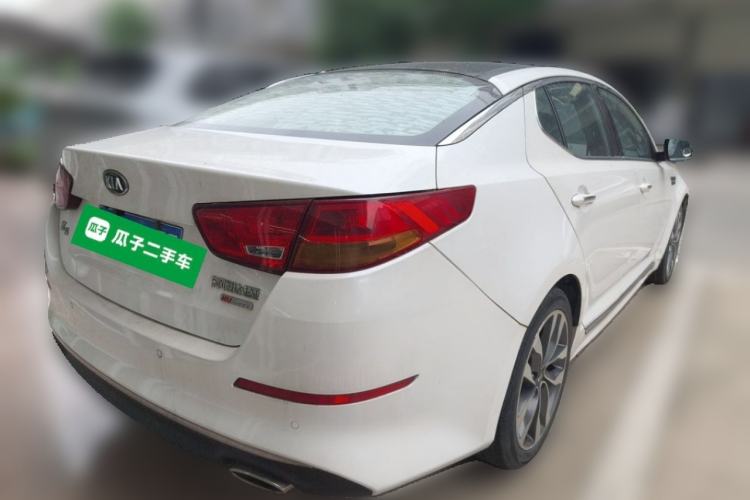 Used Kia K5 2014 2.0L Automatic LUXURY Rear Right 45 Deg