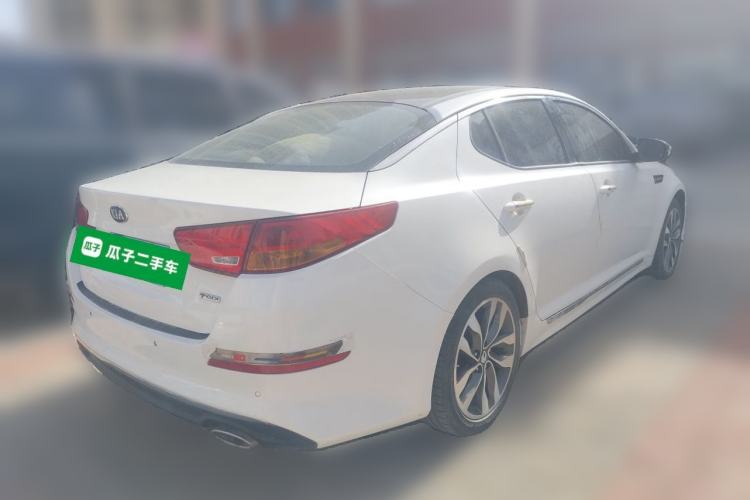 Used Kia K5 2014 2.0L Automatic LUXURY Rear Right 45 Deg