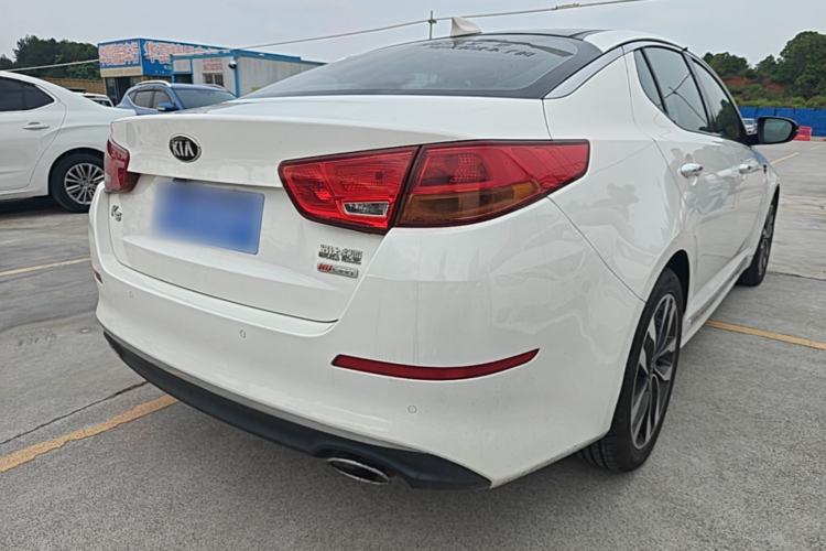 Used Kia K5 2014 2.0L Automatic LUXURY Rear Right 45 Deg