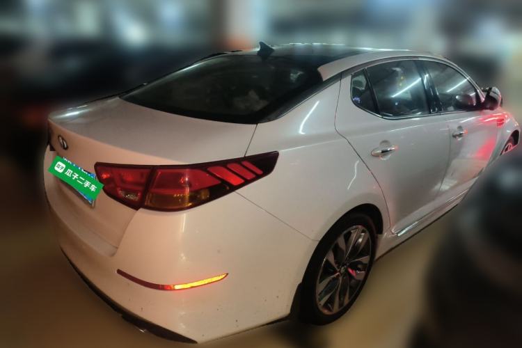 Used Kia K5 2014 2.0L Automatic LUXURY Rear Right 45 Deg