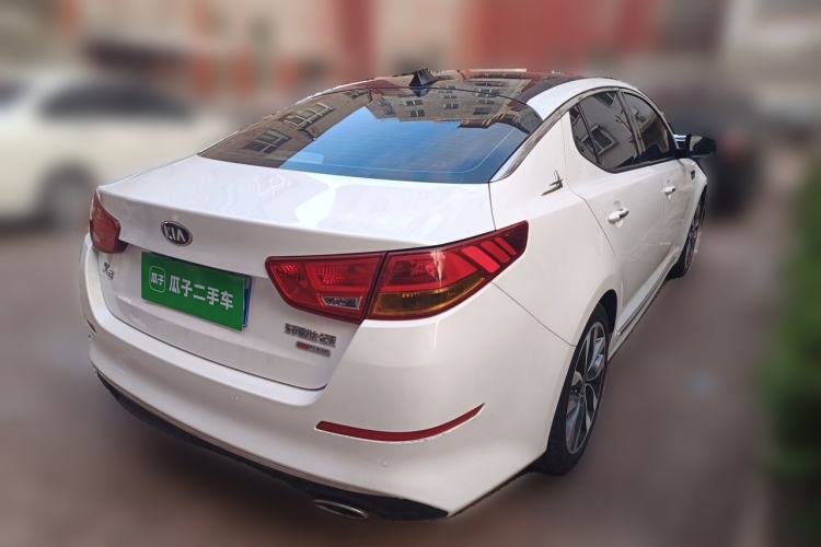 Used Kia K5 2014 2.0L Automatic LUXURY Rear Right 45 Deg